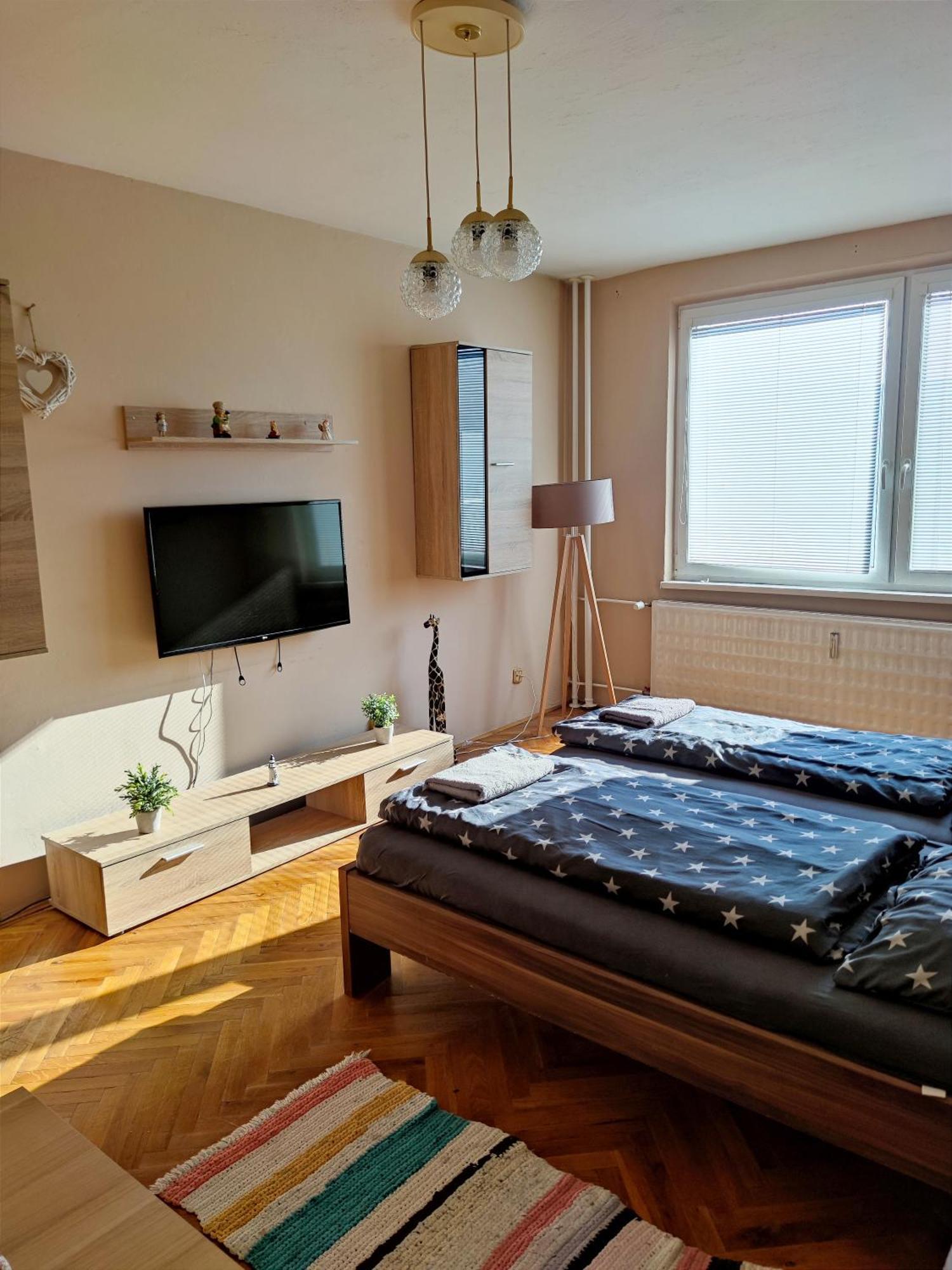 Fast Apartment In The Centrum Levice Exterior foto